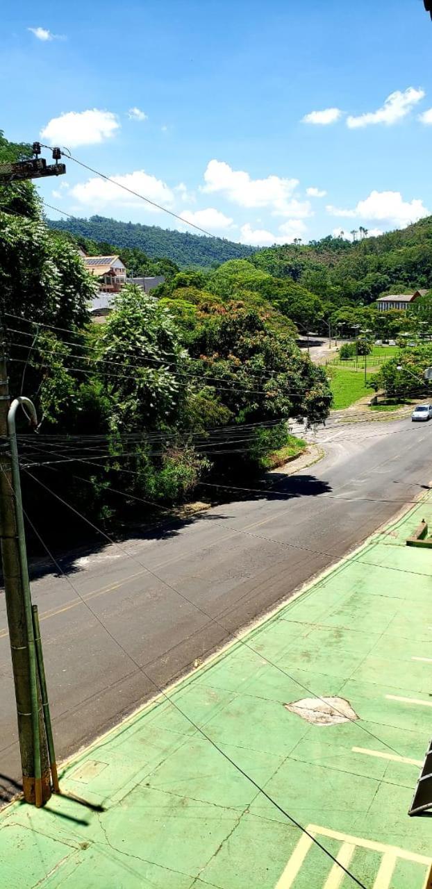 Local Privilegiado Em Aguas ! Águas de Lindóia Dış mekan fotoğraf